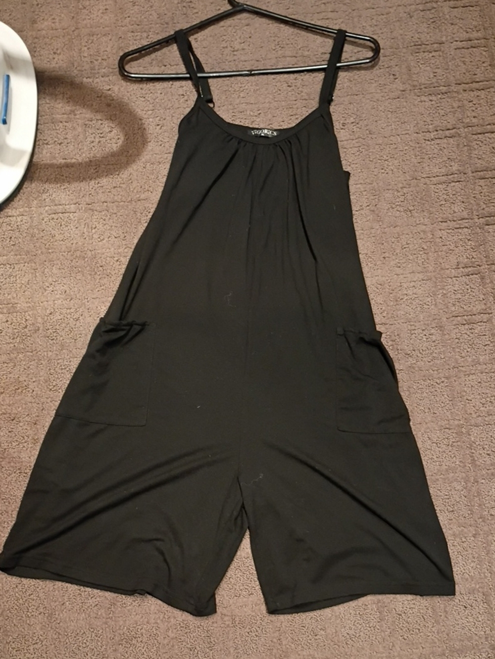Black Sleeveless Wide-Leg Romper Shorts with Front Pockets